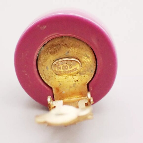 CHANEL CC Logo Button Earrings 01P Clip-On Plastic Pink GHW Vintage 33RK796 - Picture 10 of 10